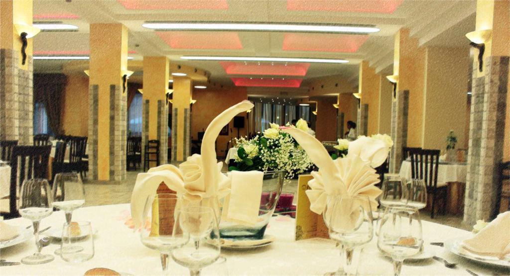 Castelluccio Superiore Hotel Sette E Mezzo מראה חיצוני תמונה