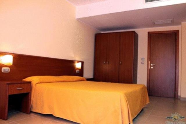 Castelluccio Superiore Hotel Sette E Mezzo מראה חיצוני תמונה