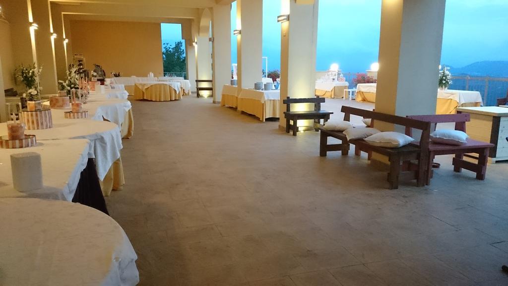 Castelluccio Superiore Hotel Sette E Mezzo מראה חיצוני תמונה